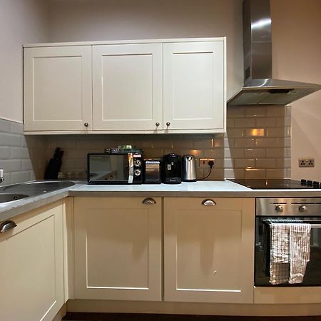 Stunning King Suite Apartment In The Heart Of Leeds City Center ภายนอก รูปภาพ