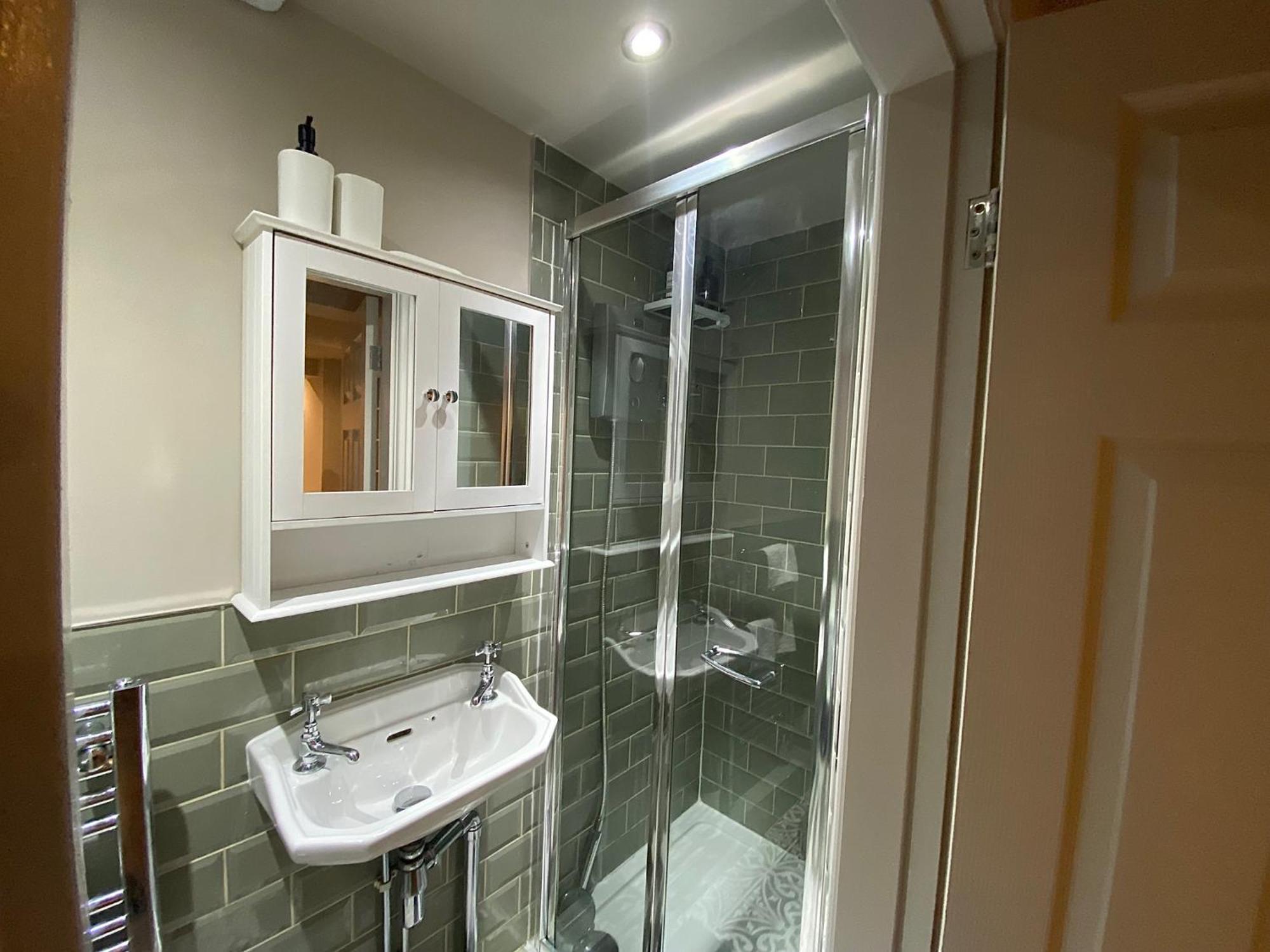 Stunning King Suite Apartment In The Heart Of Leeds City Center ภายนอก รูปภาพ