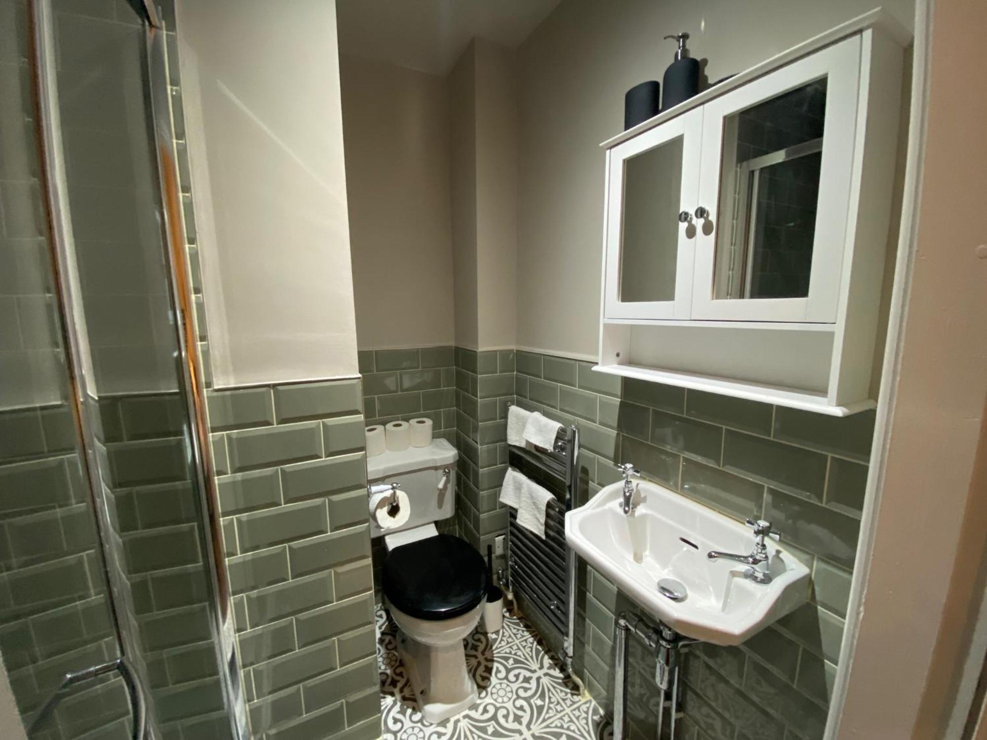 Stunning King Suite Apartment In The Heart Of Leeds City Center ภายนอก รูปภาพ